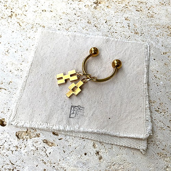 黃銅 minsa 花紋彎曲金屬零件鑰匙圈 rz-31 第1張的照片