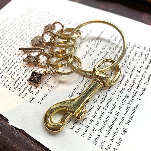 真鍮針突柄留金具付鍵束 rz-37 キーリング 沖縄手作銀細工「琉」 通販