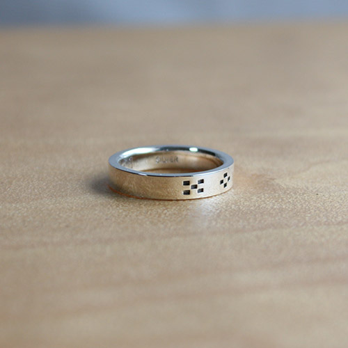 絆ミンサー柄平打鏡面指輪女用 rr-42