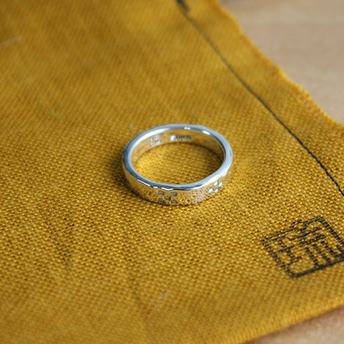 絆ミンサー柄螺鈿細工指輪 rr-41 指輪・リング 沖縄手作銀細工「琉