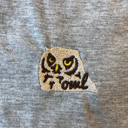 フクロウ 刺繍 Uネック ロングスリーブ Tシャツ 2枚目の画像