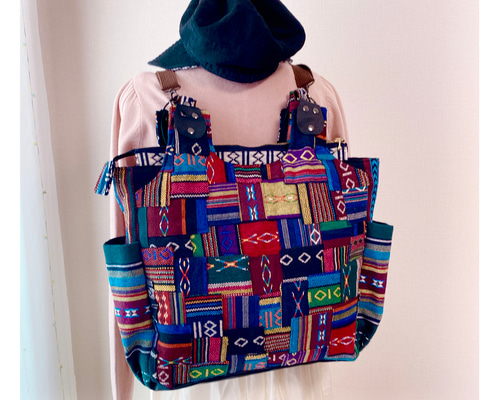 ハンドメイド インド綿パッチ ファスナーバッグ あおりポケット