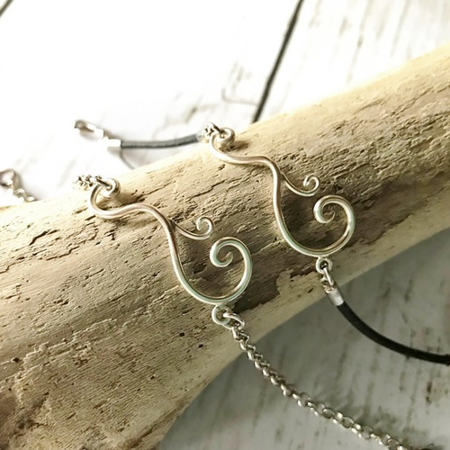 波モチーフのブレスレット ブレスレット I＊Ly 通販 6195788｜Creema