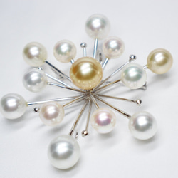 あこや真珠×白蝶真珠ブローチ（9.0〜12.5mm珠） 1枚目の画像
