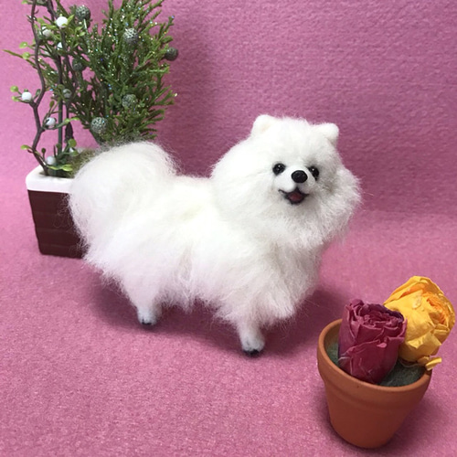 羊毛フェルト ポメラニアンのフラワーリース 羊毛フェルト 羊毛フェルト ポメラニアンのフラワーリース 羊毛フェルト