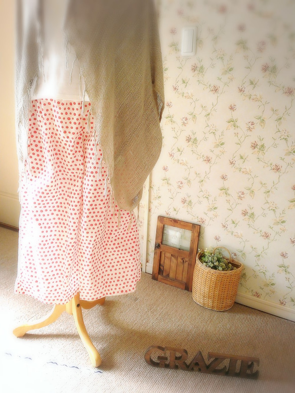 マキシスカートみたいな春夏ワイドガウチョパンツ～赤白ドット～ 2枚目の画像