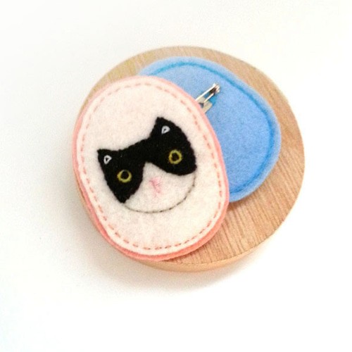 刺繍　猫　ブローチ　ハンドメイド お知らせ- 先日お知らせしました「すてきにハンドメイド11月号」掲載の