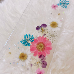 【全機種対応】押し花スマホカバー♡ハードケース♡iPhone，Xperia，GALAXYらくらくフォンなど全て 1枚目の画像