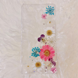 【全機種対応】押し花スマホカバー♡ハードケース♡iPhone，Xperia，GALAXYらくらくフォンなど全て 2枚目の画像