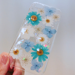 CM掲載暦あり♪晴れやかブルーの押し花スマホケース☆galaxyAQUOSXperia iPhone全機種対応 1枚目の画像