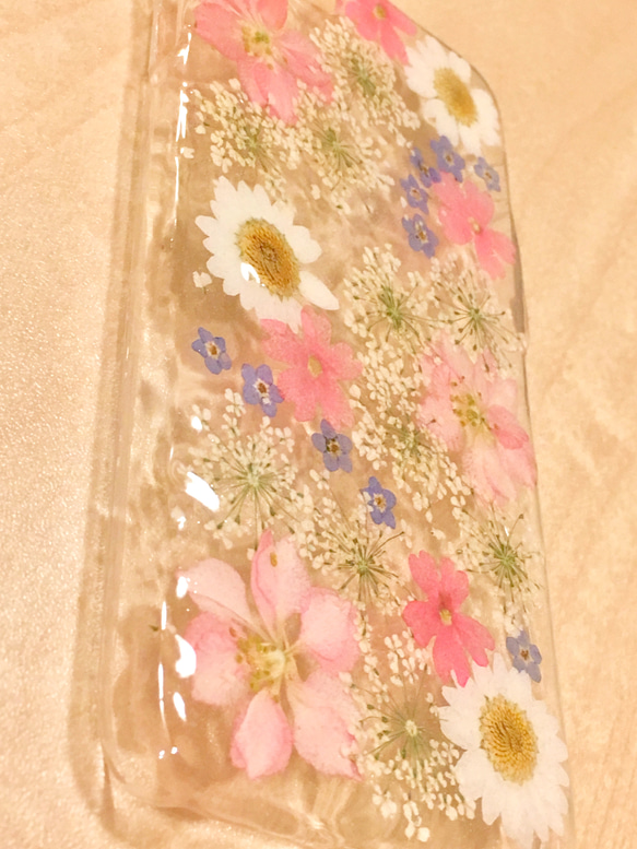 【全機種対応】押し花スマホカバー♡happy♡全ての機種対応 iPhoneかららくらくフォンGalaxyやxperiaも 3枚目の画像