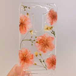 【全機種対応】桜とかすみ草の押し花スマホケース♡iPhone，Androidなどすべて対応できます。 6枚目の画像