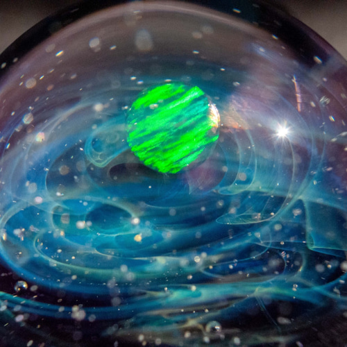 スペイン★Sfera★お洒落センス光る フラワー映え メタルベルト Sphere Vase（S ステンレス）の通販 / マスターウォール