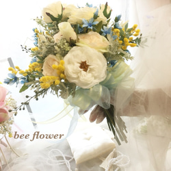 春バラとミモザのスワッグブーケ〜spring flower swag bouquet〜 2枚目の画像