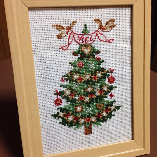 【感謝祭中】☆クリスマスツリーとリスサンタ☆クロスステッチ刺繍☆オーナメントタペ 361-49-030-001_1.jpg