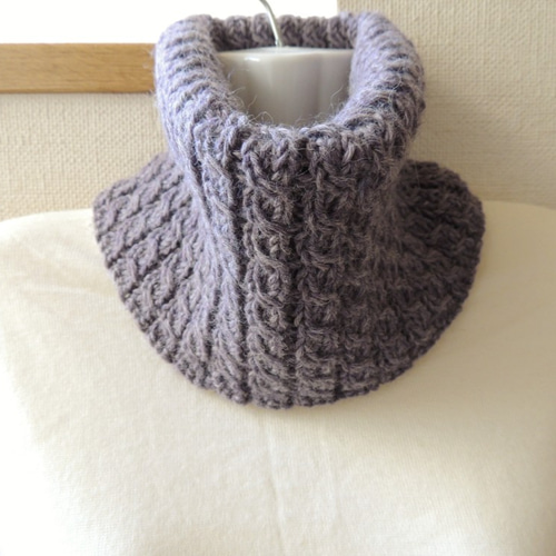 ケーブル編みの二つ折りネックウォーマー＊ぶどう色 スヌード cat tail