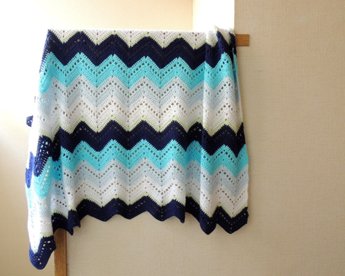 ブランケット　手編み　配色　4カラー　アースカラー　ギザギザ　シェブロン　波模様 ブランケット 手編み 配色 4カラー アースカラー ギザギザ