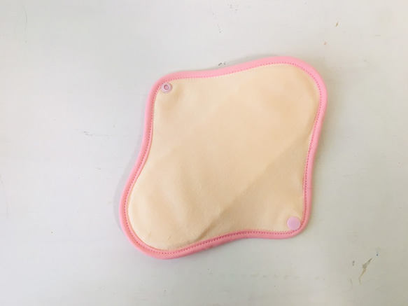 可愛い布ナプキン♡昼用普通の日Mサイズ「pinkリボン」 2枚目の画像