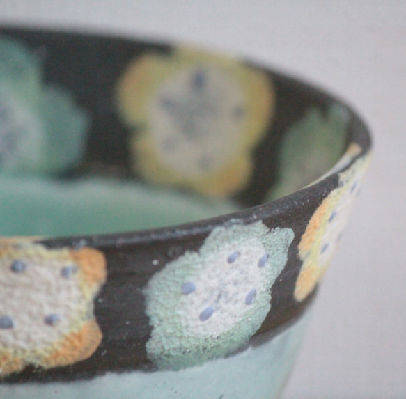 花柄ご飯茶碗(イエロー・ミドリ) 4枚目の画像