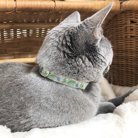 手刺繍　猫首輪　ムスカリ 7枚目の画像