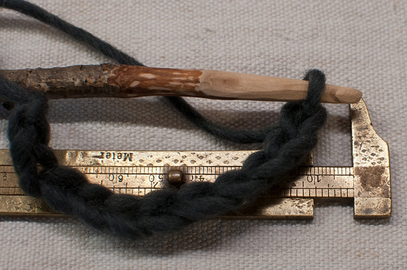 小枝のかぎ針【中】木製　編み棒 3枚目の画像