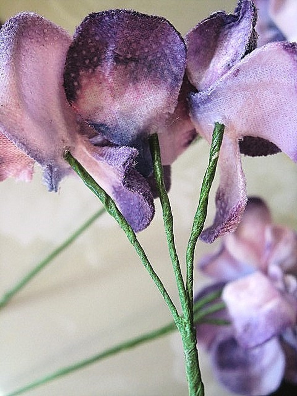 ベルベットのパンジー　ビオラ　すみれ色　古い布花のパーツ　 4枚目の画像