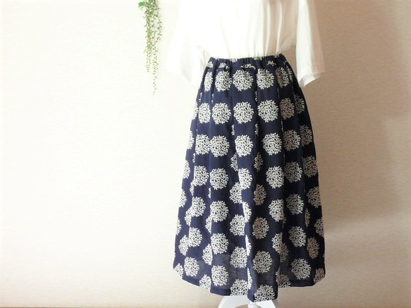 綿麻刺繍レース　リーフボールのスカート 3枚目の画像
