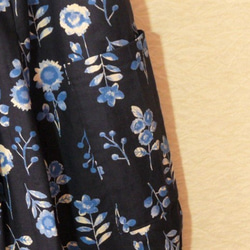 花柄のスカートみたいなワイドパンツ 3枚目の画像