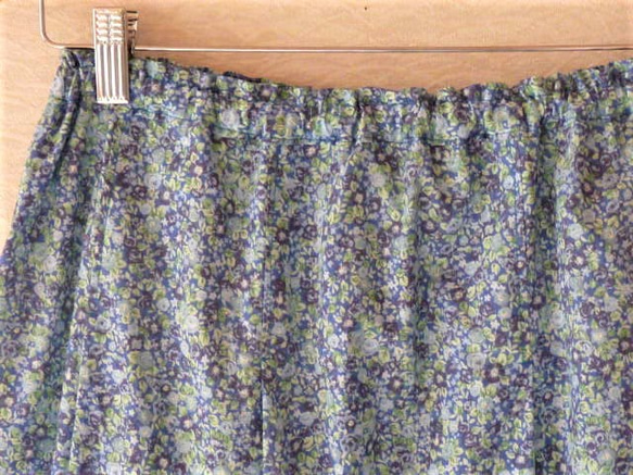 ふくいちごさま専用　綿ローン 小花柄のロングスカート 5枚目の画像
