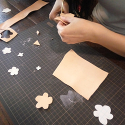 『有DIY課程』素調皮革情侶手環x2入(可刻字) 芮亞幸福皮革工作室 第10張的照片