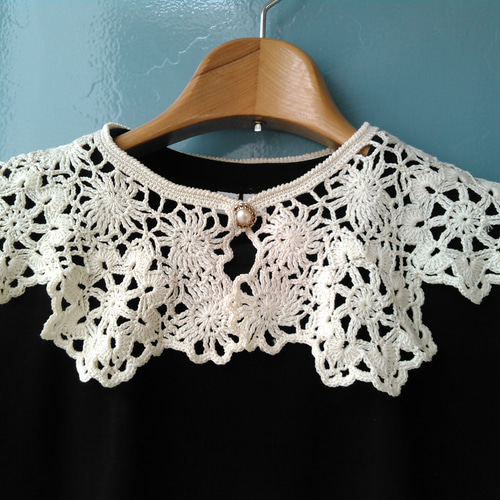 手編みのレース付け襟(ボタン付き)(大人フォーマル2024) その他