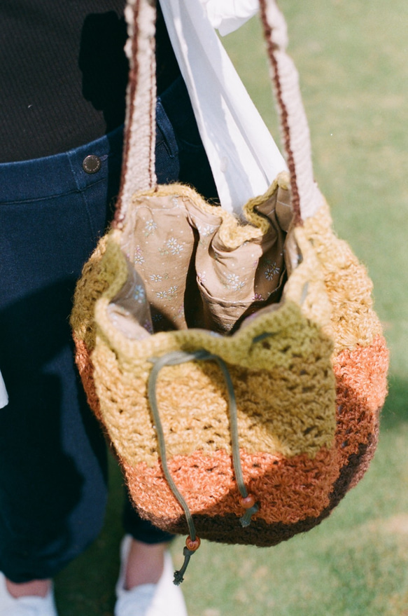 蒸地瓜麻繩編織包 / 麻繩編織束口水桶包 / 多色麻繩編織 第6張的照片