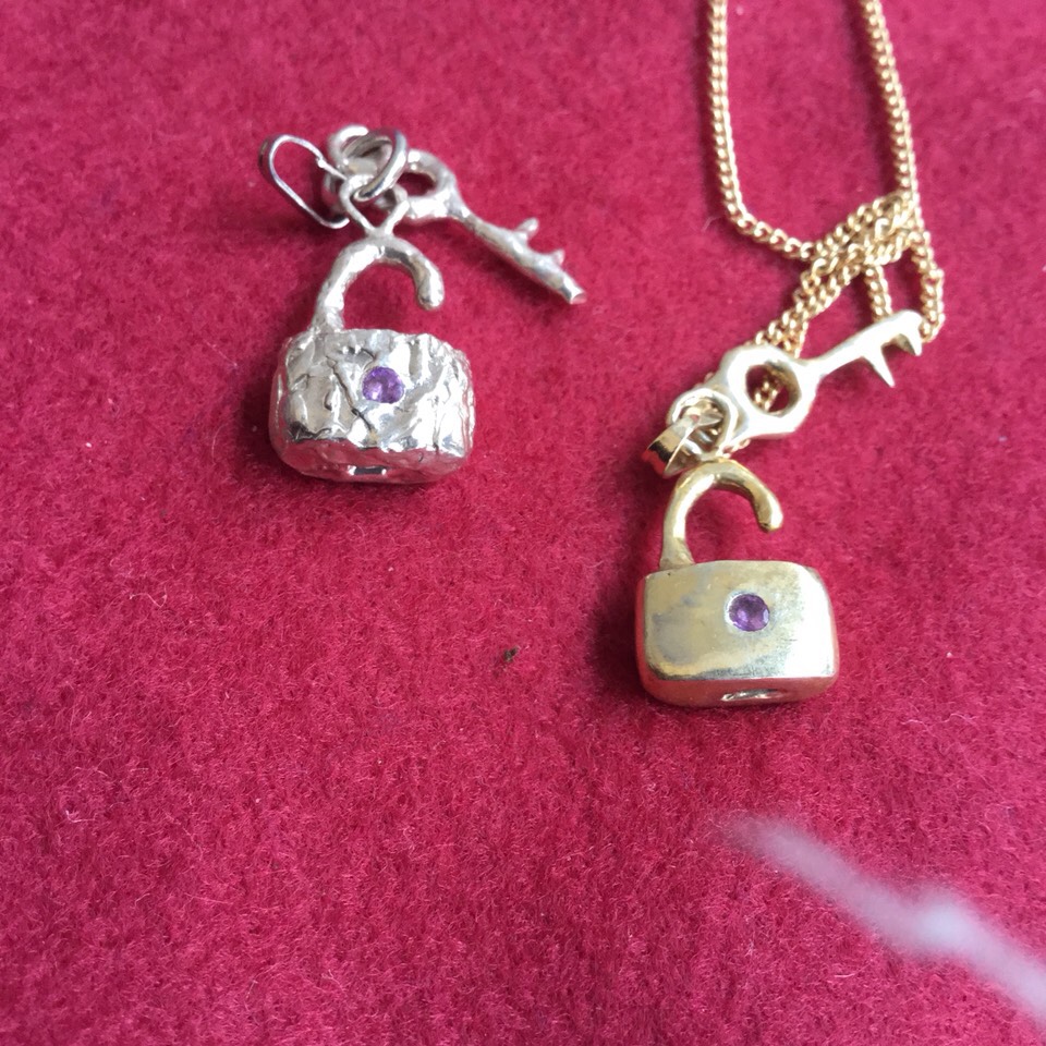 南京錠チャーム、ネックレス