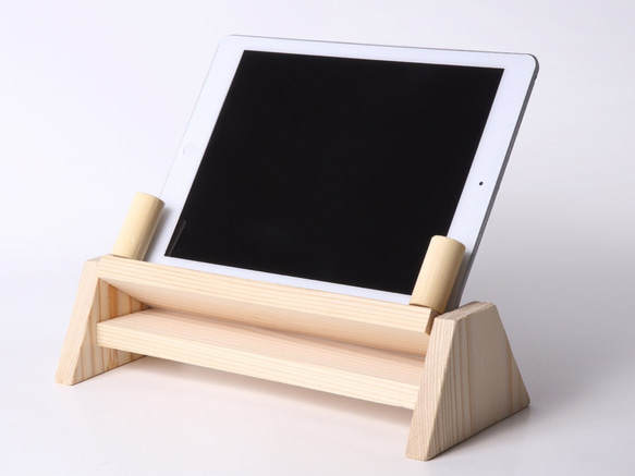 【木製iPadスタンド】 1枚目の画像