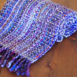 手紡ぎのマフラー（紫色・綾織） 1枚目の画像