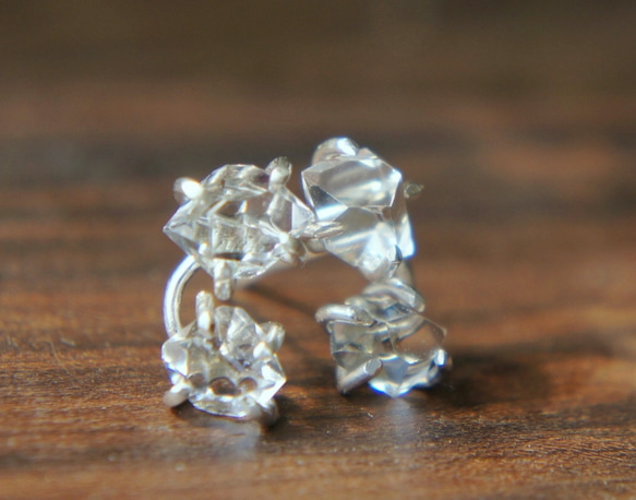 ハーキマーダイヤモンドのツインピアス シルバー 2枚目の画像