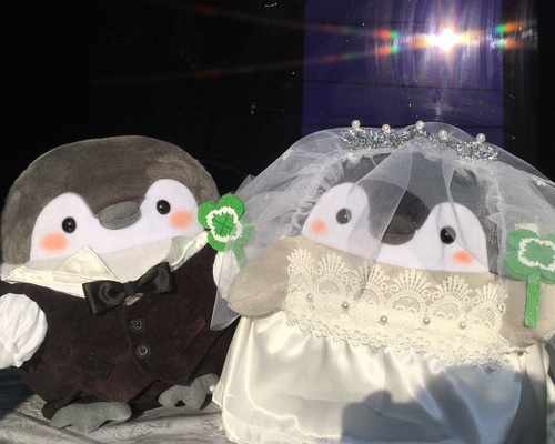 コウペンちゃん新郎新婦ぬいぐるみ結婚式 制作実績 - コウペンちゃんウェディングコスチューム | 株式会社