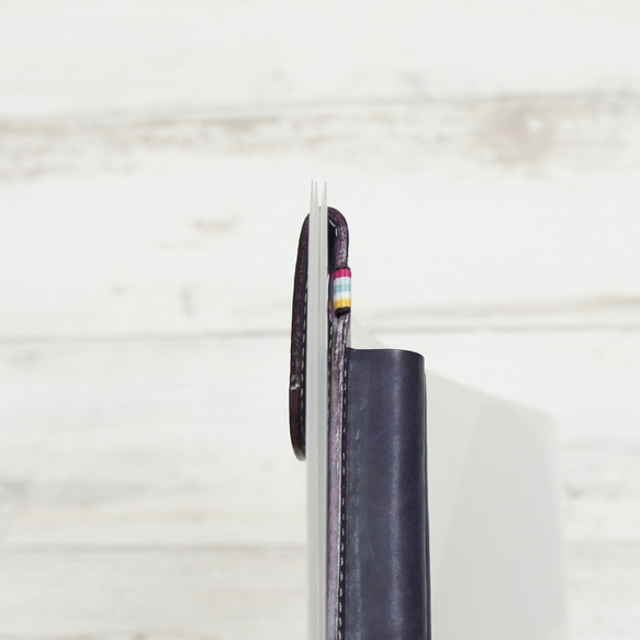 ノートに挟むペン差し（グレープ/ストライプ・ピンク）　ペンケース　ペンシース　レザー　革 6枚目の画像