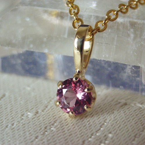 K18 ピンクスピネル　フラワーネックレス K18 ピンクスピネル フラワーネックレス K18ラウンドスピネル（ピンク