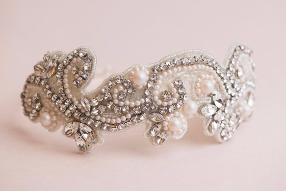 水晶。珍珠。刺縷新娘髪箍－全Swarovski Elements製作 第5張的照片