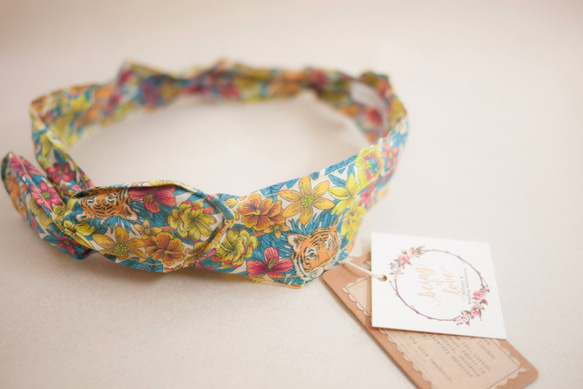 Pin-up girl wired headband - Liberty of London cotton lawn 5枚目の画像