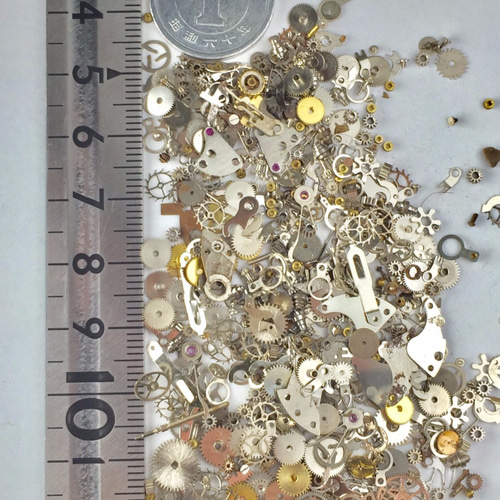 極小！時計部品10g/時計パーツ（歯車）/スチームパンク/レジン封入