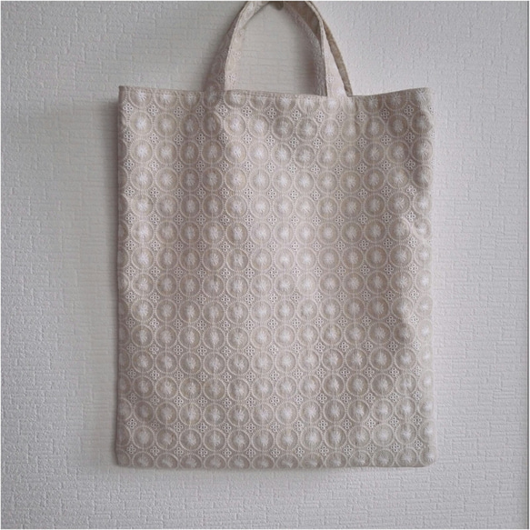 綿麻サークルレース刺繍トートバッグ 2枚目の画像