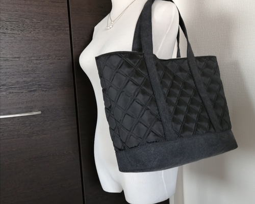 AnneCoquine ナイロンキルトトートバッグ M ブラック ナイロン