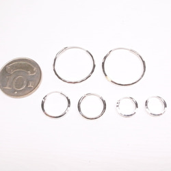 《二毛銀》【厚2mm切面銀管，大型圈圈耳環】（一對） 第3張的照片