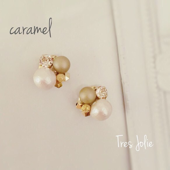 大人可愛いシックなビジューピアス〜caramel〜 1枚目の画像