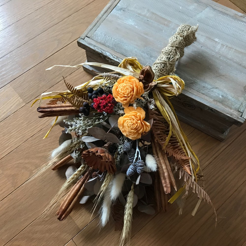 訳あり品SALE♡アンティーク調のドライフラワーブローチ 訳あり品SALE♡アンティーク調のドライフラワーブローチ