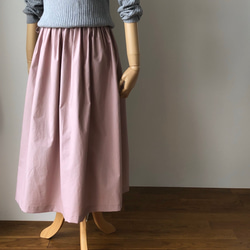 サンプルSALE♪リボンをギュッと結ぶ　ロングタックギャザースカート スモーキーピンク 2枚目の画像