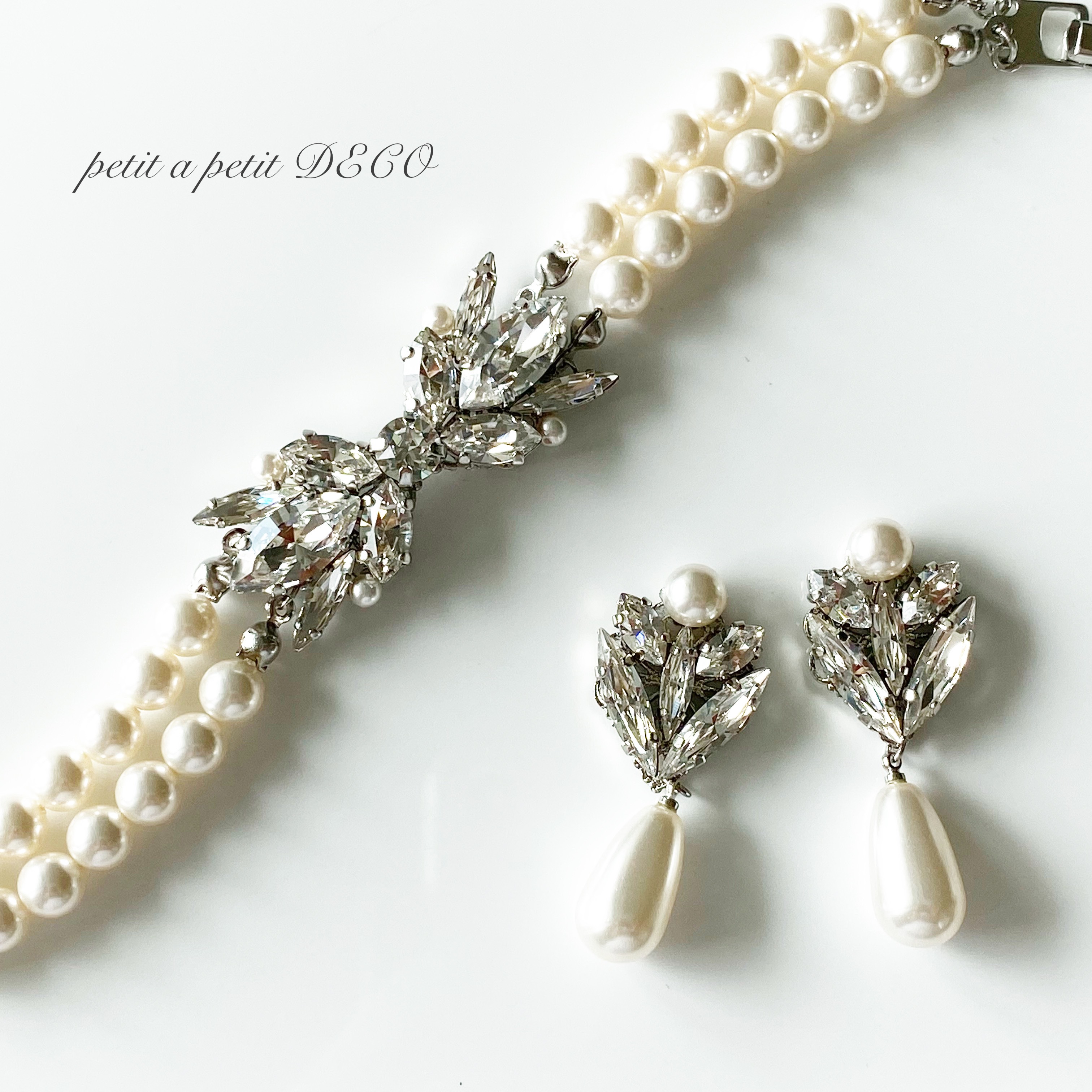 Creema限定　スワロフスキー®2連パールのブレスレット& Feuille ピアス/イヤリング　ギフトボックス付