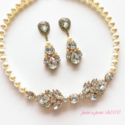 [國內免運費] Total Swarovski® Pearl and Bijou Glittering 婚禮耳環 / 耳環和項鍊 第2張的照片
